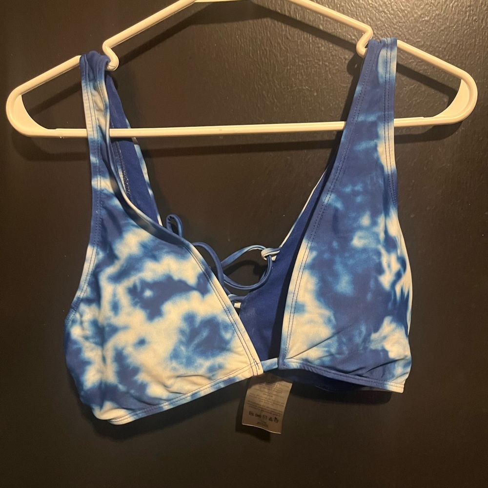 Cyn & Luca “Juniors” Blu Lagoon Tie Dye Bikini Set, lace up back detailing